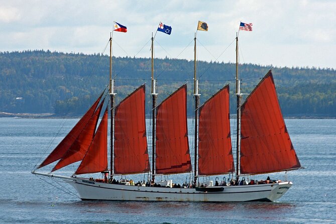 1.5 to 2-Hr Windjammer Sailing Trip in Maine w/ Licensed Captain - Frenchman Bay and the Porcupine Islands