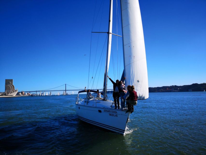 1 Hour Private - Lisbon: Sailing Tour With Wine and History - Why the Tagus is the best place to see Lisbon quickly