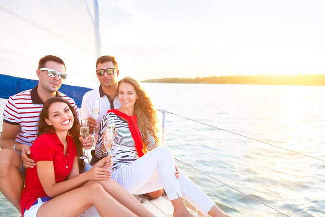 2 hours - Private Sunset Sail along Historic Bay Front - Key points to know before you sail