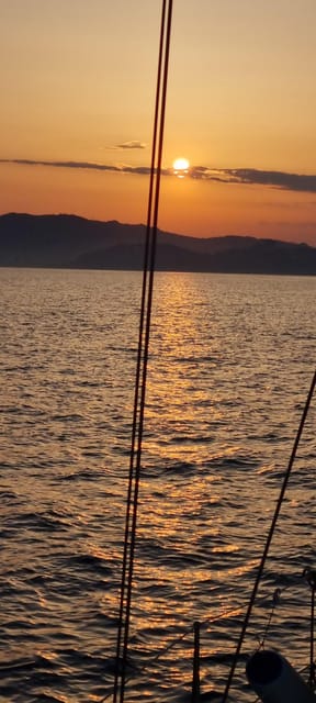 2 hours sunset sailing in a sailboat in Platja d'Aro - Setting Sail From Port d’Aro at Sunset