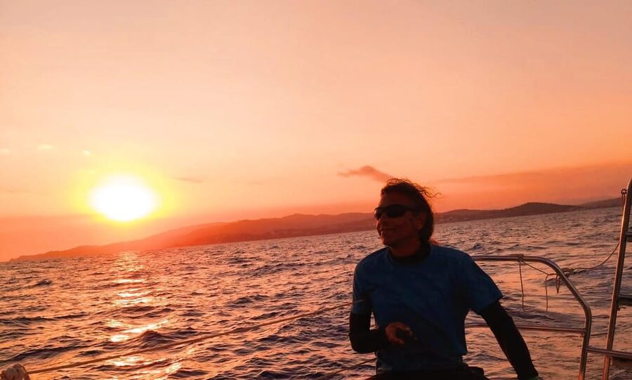 2 hours sunset sailing in a sailboat in Platja d'Aro - The Return to Port Around 10 p.m.