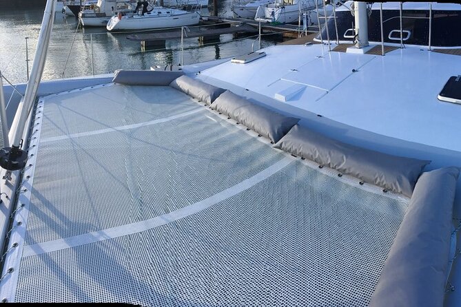 2H Tour on a Private Sailing Catamaran "Scarlett" up to 16 people - Is the private price good value?