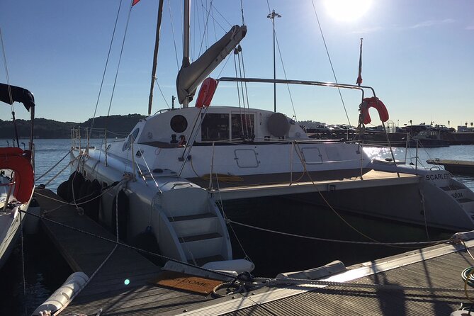 2H Tour on a Private Sailing Catamaran "Scarlett" up to 16 people - The sunset supplement and timing choice