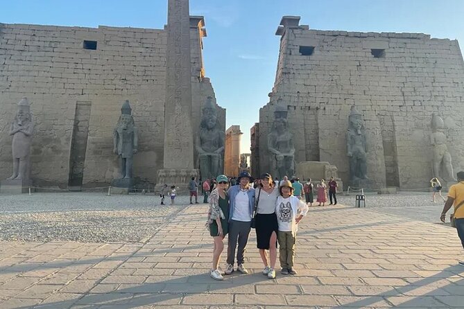4-Days Aswan sails Nile Cruise Luxor &Abu Simbel.Hot air Balloon - Kom Ombo at sunset and Edfu by horse carriage or bus