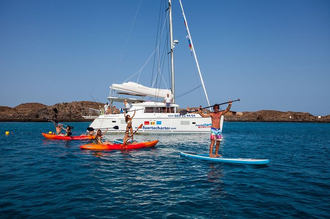 4-Hour Sailing Tour of Lobos Island from Fuerteventura - The crew makes the difference