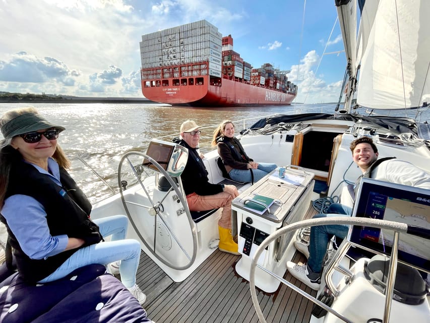 "After Work" - Sailing-Yacht Cruising Event, Hamburg/Elbe - Container ships and the working port