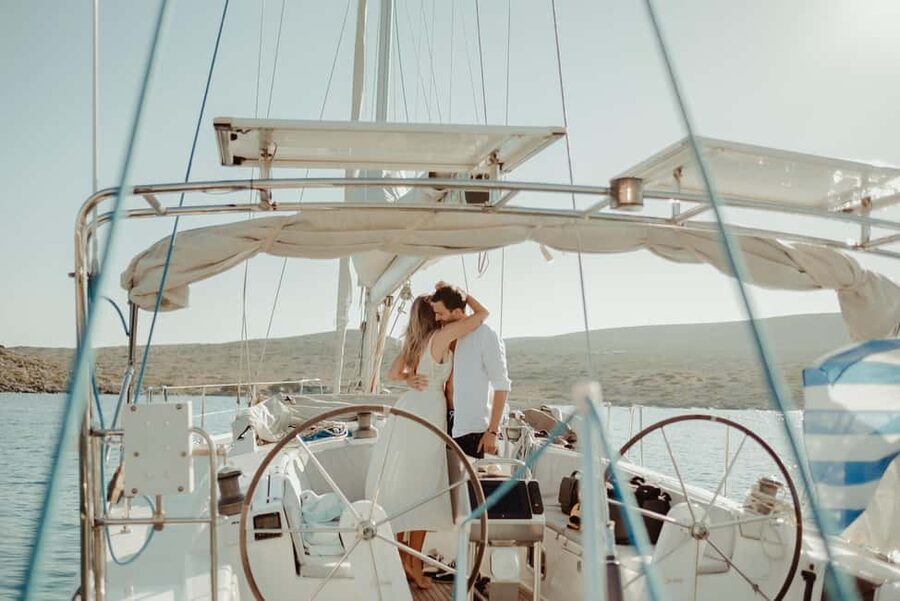 Agios Nikolaos: Spinalonga and Kolokitha Island Sailing Trip - Local food, fruit, and Cretan wine on board