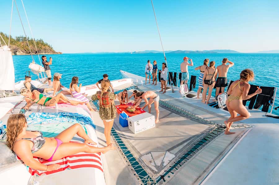 Airlie Beach: 2-Day Whitsunday Islands Sailing Snorkel Tour - Leaving Coral Sea Marina for the island chain