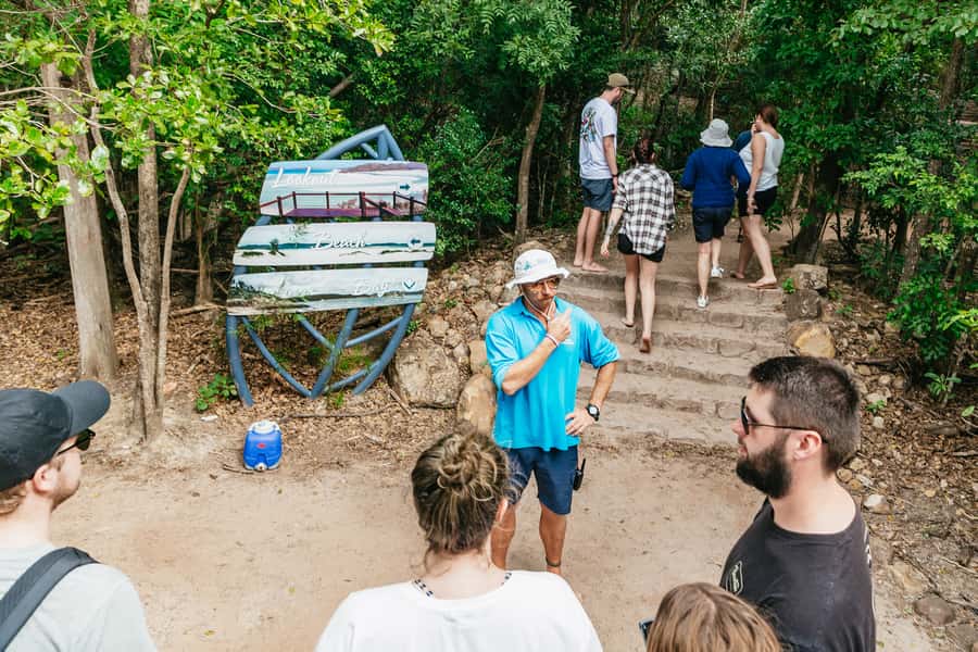 Airlie Beach: Whitsundays Full-Day Camira Sailing Adventure - A BBQ lunch with the islands around you