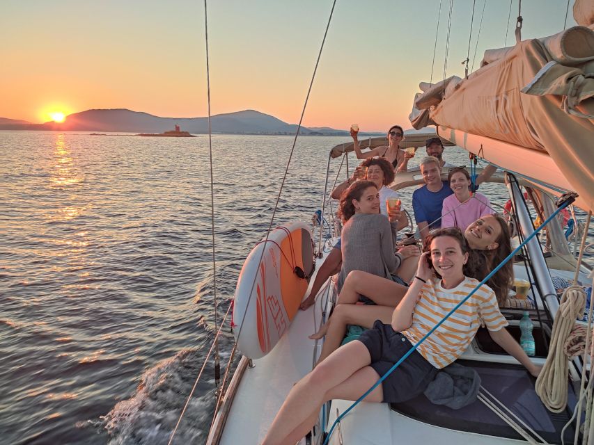 Alghero: Sunset Sailing Aperitif Experience - Cancellation and booking flexibility