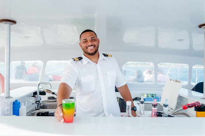 Aruba Sunset Sail with Appetizers and Open Bar - Who Will Enjoy This Most?
