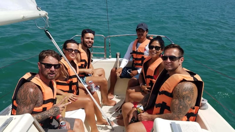 Bacalar: Group Sailing Trip with Swimming and Drinks - What this Bacalar sailing trip is really like