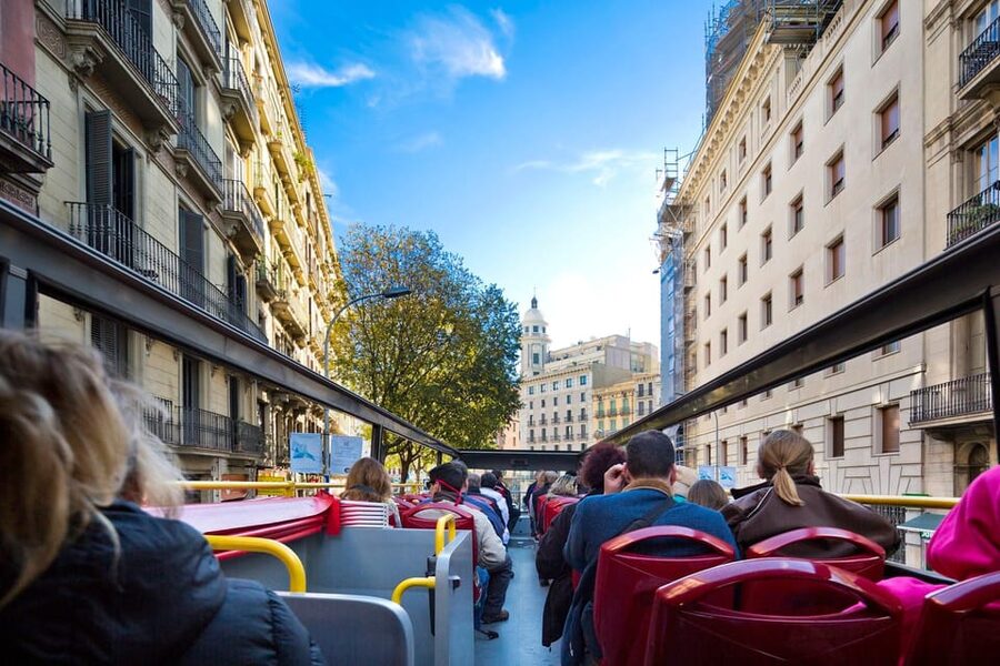Barcelona: Hop-On Hop-Off Bus with Sailing Cruise - Is $49 a fair price?