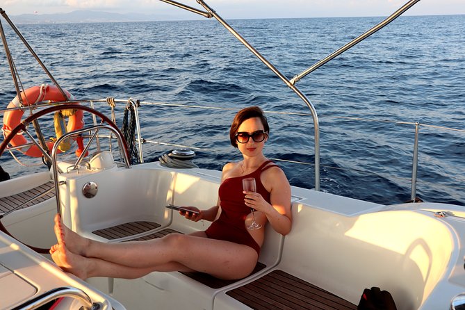 Barcelona Private Sailing Tour with Drinks for Family and Friends - Drinks, snacks, and the feel on board