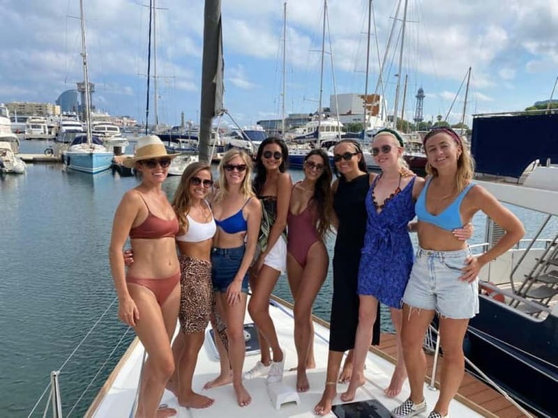 Barcelona: Sailing Tour + Food, Drinks, Swim & Sunset Option - What to bring and how to prepare