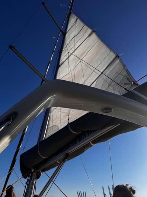 Barcelona: Sailing Tour + Food, Drinks, Swim & Sunset Option - The crew makes a real difference