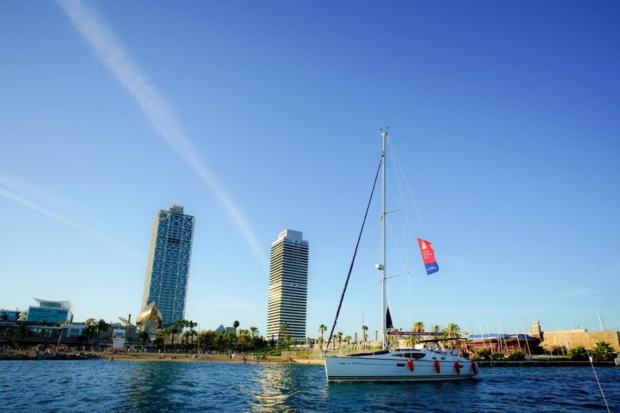 Barcelona: Sailing Tour with Spanish Tapas and Drinks - Tapas, snacks, and Spanish drinks on board