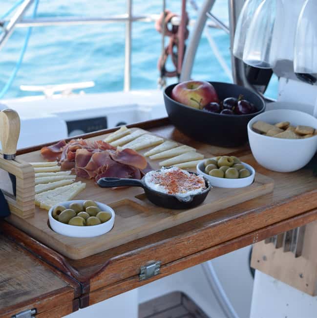 Barcelona: Sailing with Open Bar, Catalan Snack & Swim Stop - What to bring and how to prepare