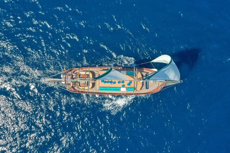 Barcelona: Sunset Sailing Cruise with Live Music - Who will enjoy this cruise most