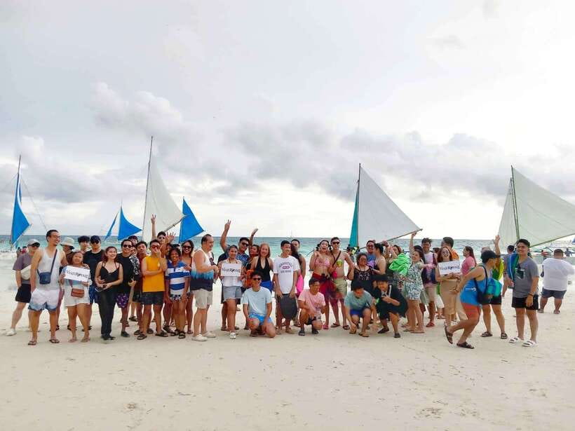 Boracay: Sunset Paraw Sailing Trip - Sunset views depend on the departure time