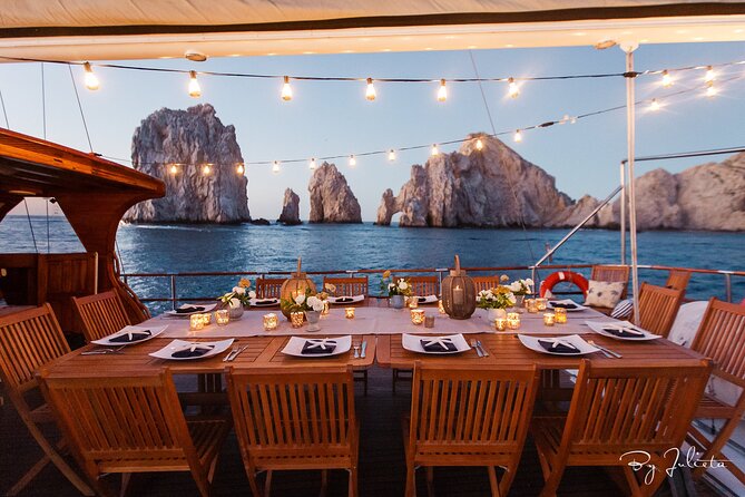 Cabo San Lucas Luxury Sailing Yacht and Dinner with a Chef - From Cabo Marina to Land’s End