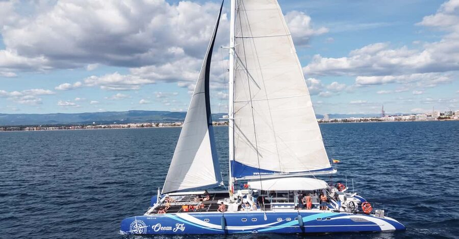 Cambrils: Costa Daurada Sail Catamaran Cruise - Choosing between one, three, and five hours