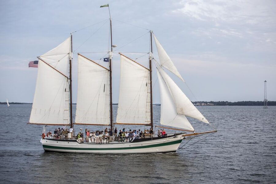 Charleston: Schooner Sailing Harbor Tour & Dolphin Watch - Choosing your best time to sail