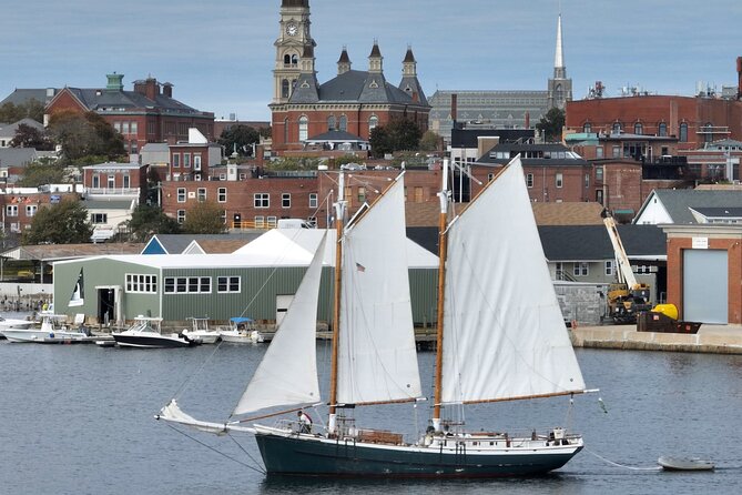 Classic Tall Ship Cruise in Boston Harbor - Lunch, drinks, and the onboard atmosphere