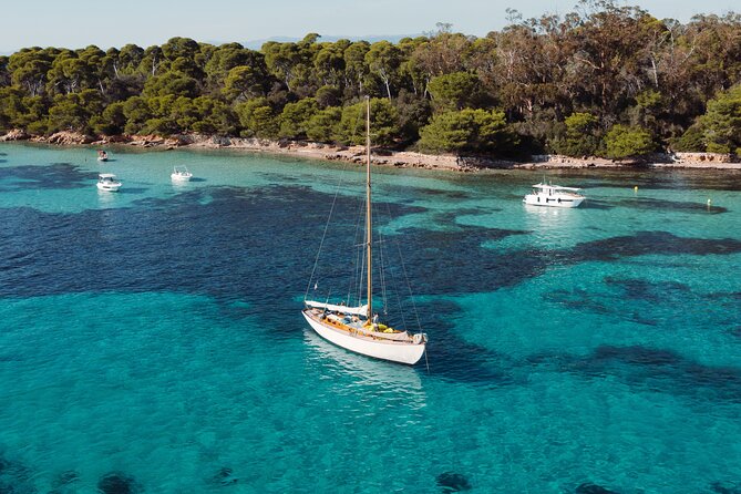 Classic Yacht Sailing in Cannes - Who should book this sailing trip