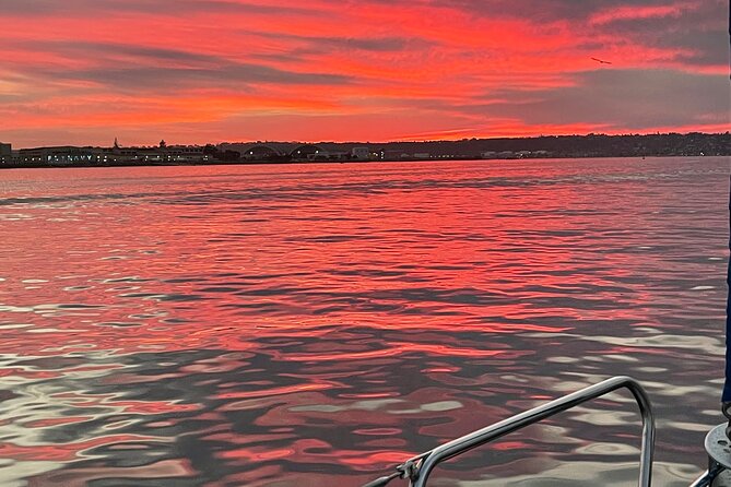 Deluxe Sunset & Day Sail Small Group - Why a six-person sail feels different