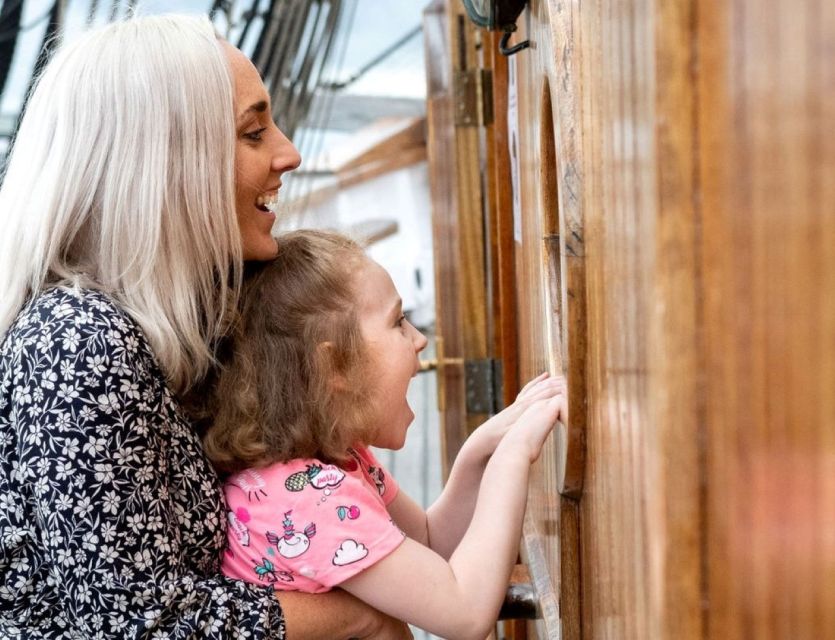 Dublin: Jeanie Johnston Tall Ship Irish Famine History Tour - The human stories make the history work