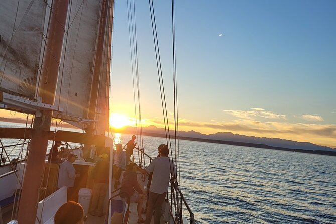 Evening Colors Sunset Sail Tour in Seattle - Comfort on a moving tall ship
