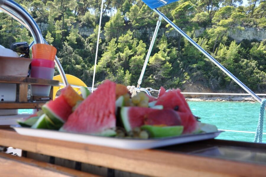 From Nea Fokea: Chalkidiki 6-Hour Cruise by Sailing Boat - Should you book the Nea Fokea sailing cruise?