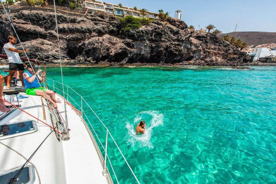 Fuerteventura: Sailing with Snorkeling and Dolphin Watching - Key points before you book