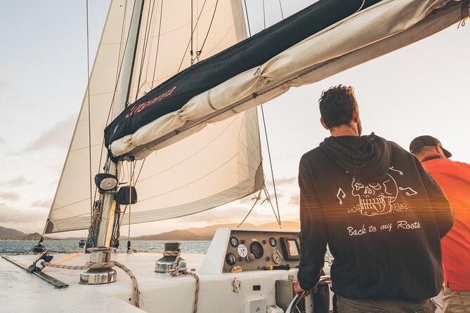 Full-Day Whitsunday Sail and Snorkel Adventure with Lunch - The Long Sail Is Part of the Calculation