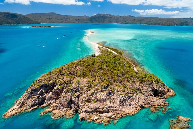 Full-Day Whitsunday Sail and Snorkel Adventure with Lunch - Is $142.73 a Fair Price?