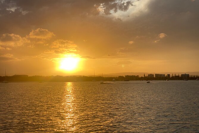 Gold Coast 2 hour Sunset Sailing Cruise with Drinks&Tasting Plate - Dolphins, sea turtles, and realistic wildlife expectations