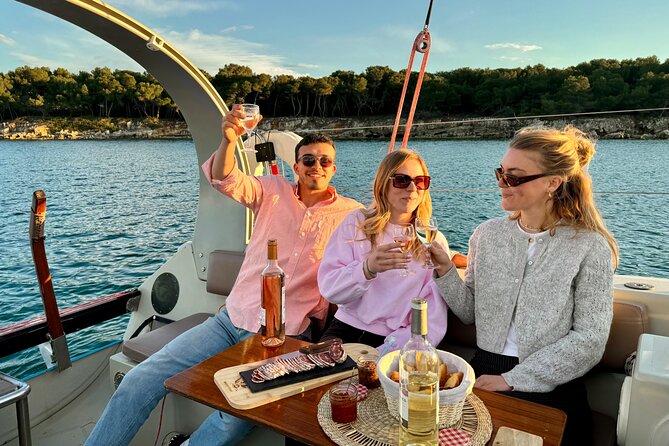Golf Juan: Sunset Sailing Cruise with aperitif at the Island - Key points to know before you book