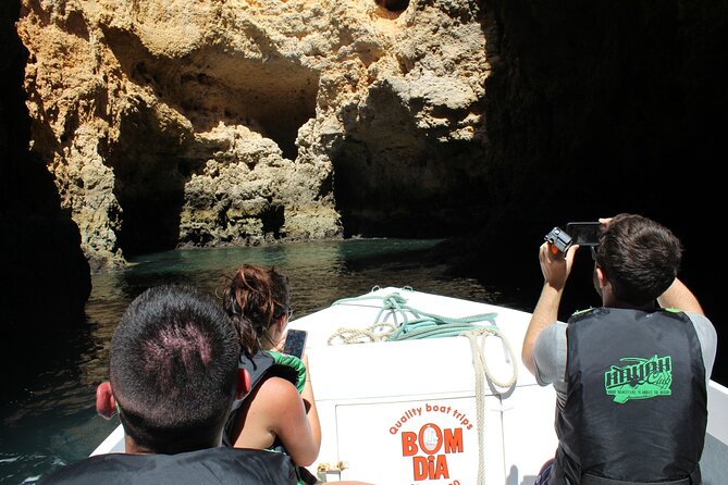 Half-Day Sailing Tour in Baia de Lagos with Lunch - Lunch, wine, and time to swim