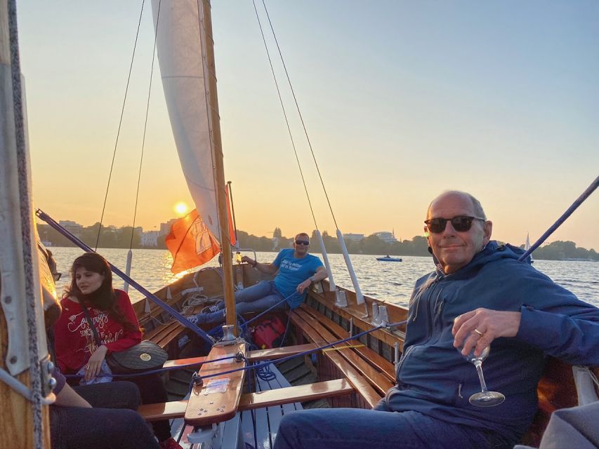 Hamburg: Alster River Sailboat Tour with Sundowner - Is $45 a fair price?