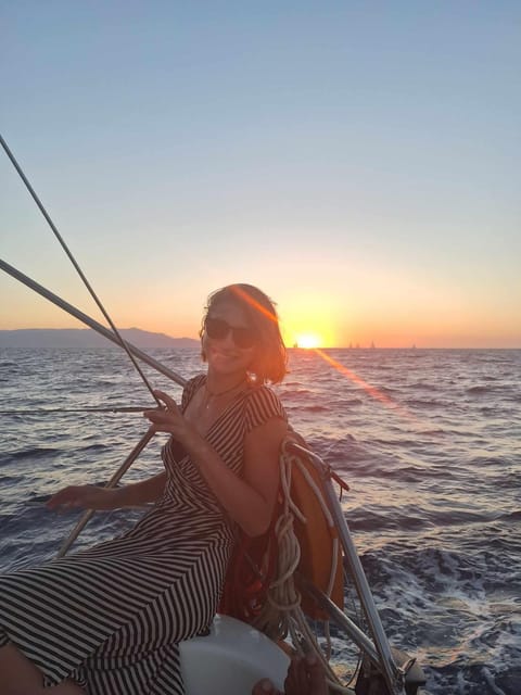 Heraklion: Sailing Cruise to Dia Island with Drinks and Meal - A Greek lunch served onboard
