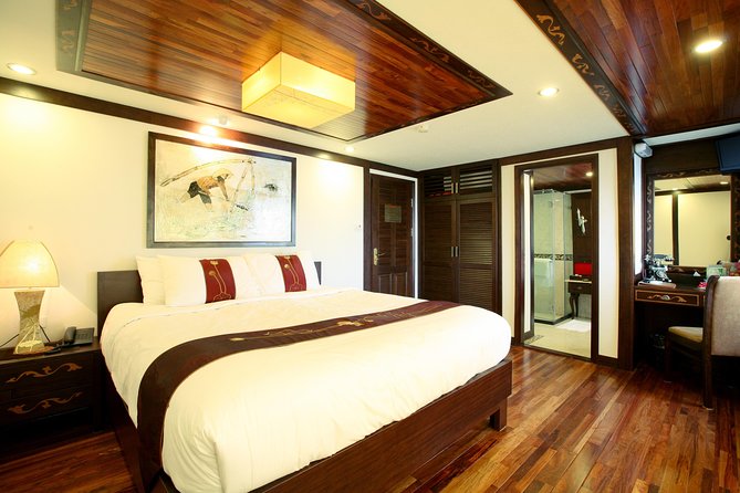 Indochina Sails Halong Bay - Comfort without pretending it is a resort