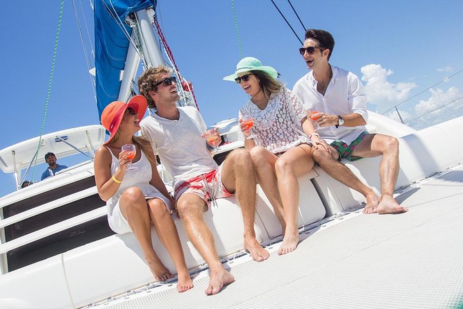 Isla Mujeres Luxury Sailing: Adults Only or Family Friendly - Sailing the Cancun Coast With Enrique, Christina, and the Crew