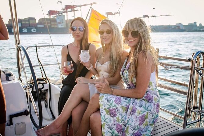 JFarwell Sunset Wine and Cheese Yacht Sailing - The Small-Group Difference