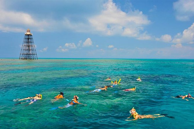 Key West Afternoon Snorkel Sail with Unlimited Cocktails! - The hour-long run to the Florida Reef