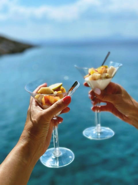 Kissamos: Balos & Gramvousa Luxury Catamaran Sailing Cruise - The 1.5-hour sail to Balos