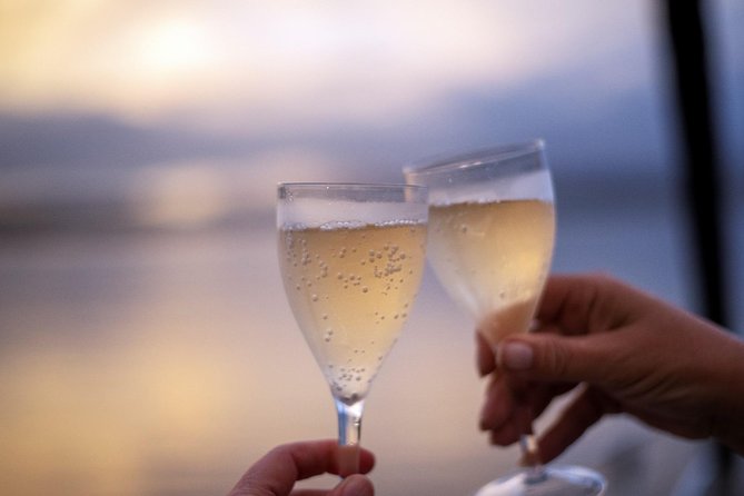 Knysna Sunset Sailing Cruise, Light Dinner & Bubbly - Sunset timing is beautiful, but not exact