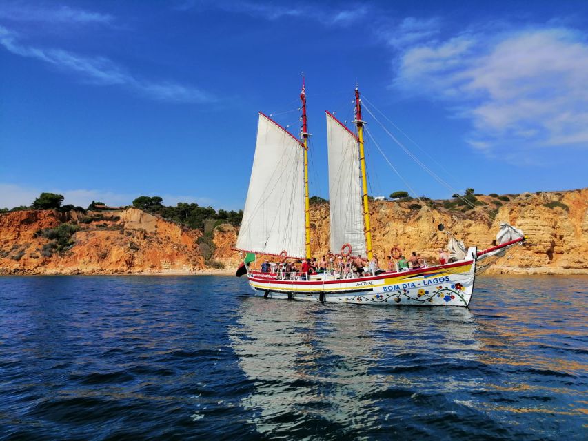 Lagos: Ponta Piedade Sail & Caves Cruise w/Portuguese Tapas - Who should book this Lagos cruise?