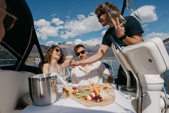 Lake Como Sailing Boat Group Tour Aperitivo & Prosecco Included - Why a sailboat is the right view of Lake Como