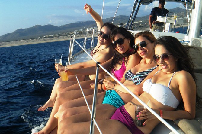 Lands End Luxury Sail and Snorkel Cruise in Cabo San Lucas - The pleasure of shutting off the engine